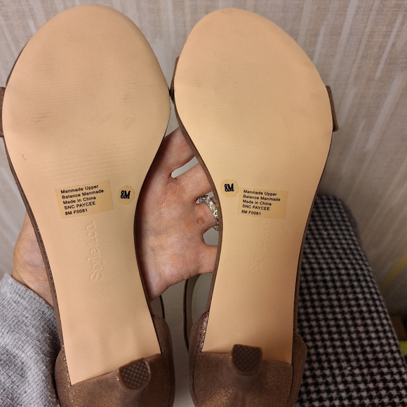 Style & Company Copper Dress Pump Sandal - Size 8 - Picture 4 of 4